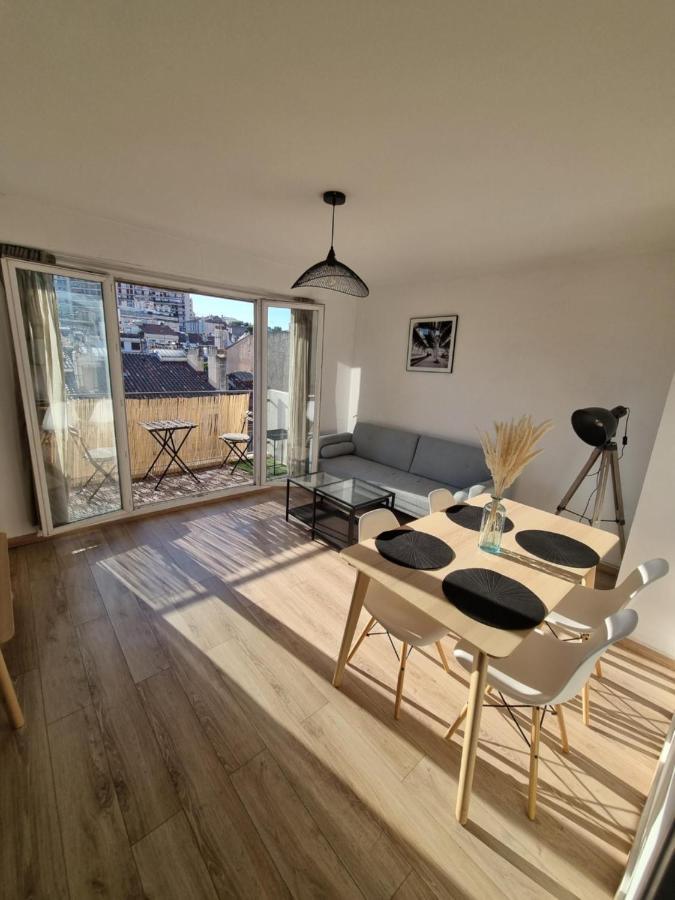 Appartement De Charme Au Coeur De Марсель Екстер'єр фото